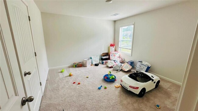 Photo - 5595 Loring St