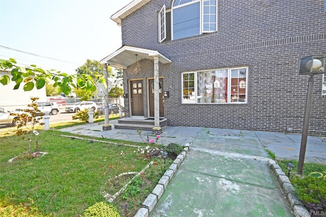 Photo - 145-29 243rd St Unidad 2
