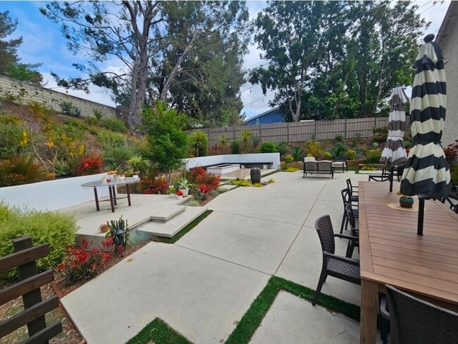 Photo - 446 Phlox Ct