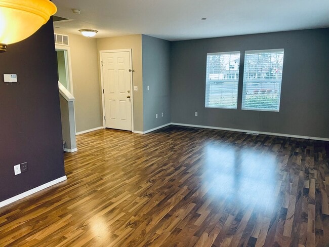 Photo - Delightful DuPont 3 Bedroom Townhouse