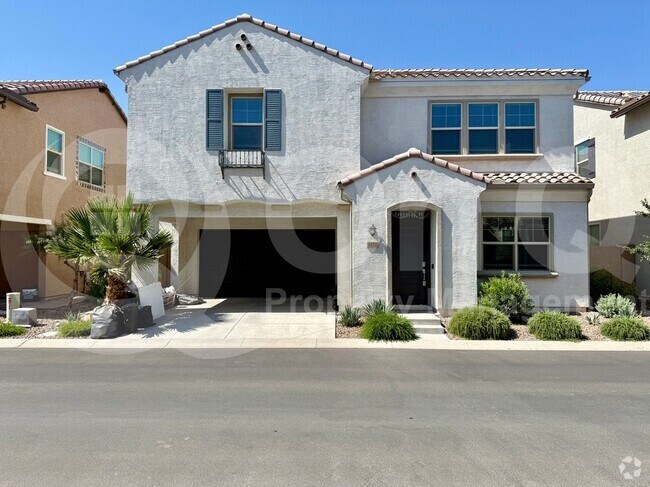 Building Photo - 1158 E Sabino Dr Rental