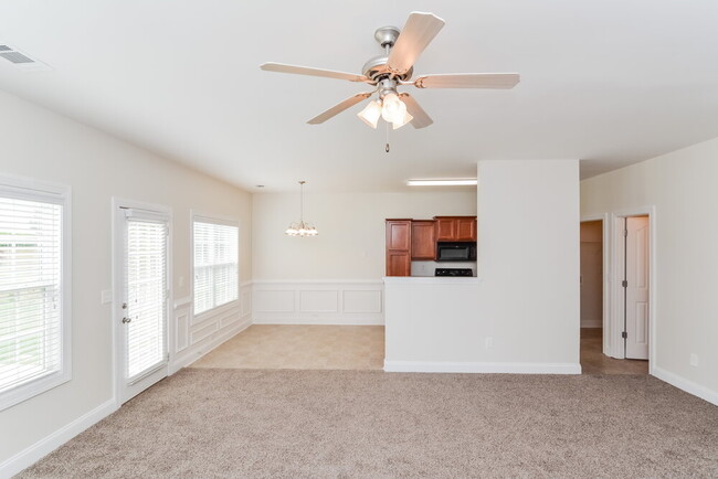 Photo - 2006 Barberry Dr