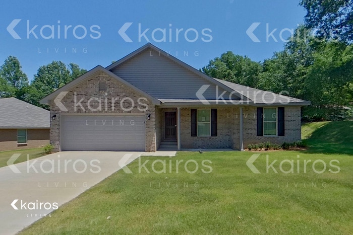 Photo - 112 Live Oak Dr