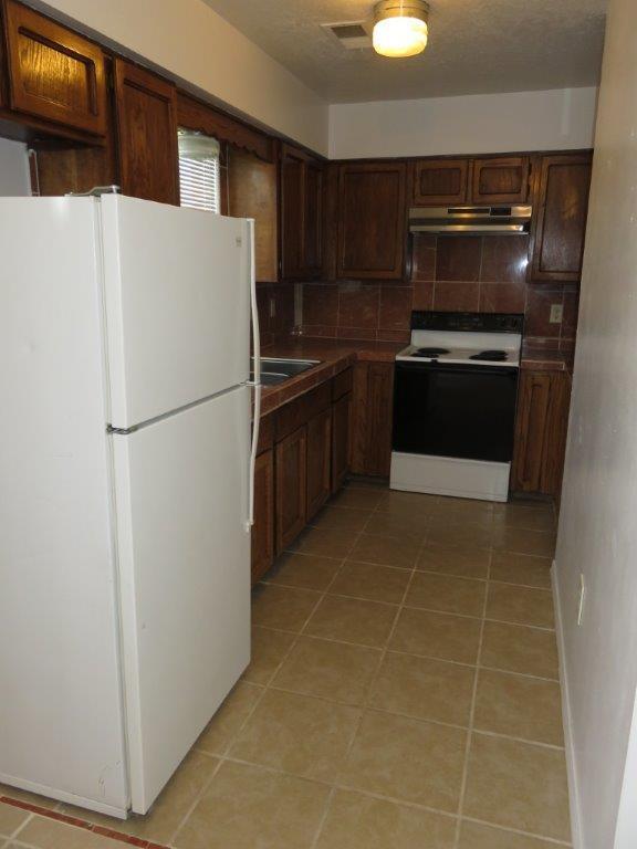 Photo - 2214 Little Walnut Rd Unit 1