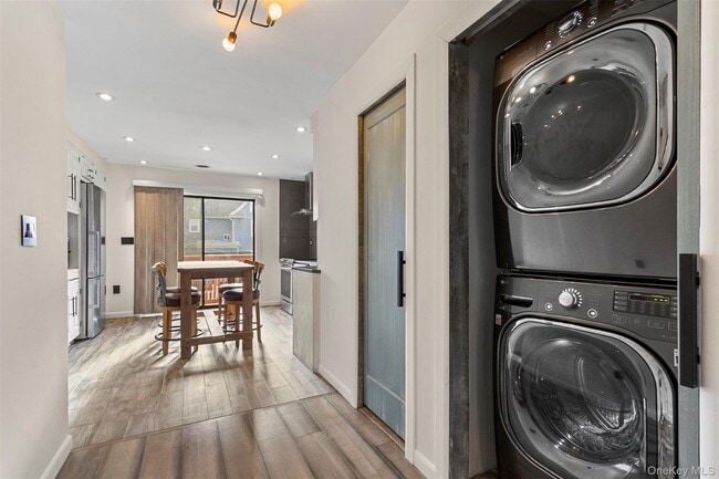 Photo - 106 Remington Pl