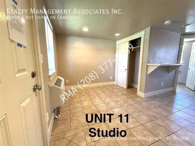 Photo - 1019 S Longmont Ave Unidad 11