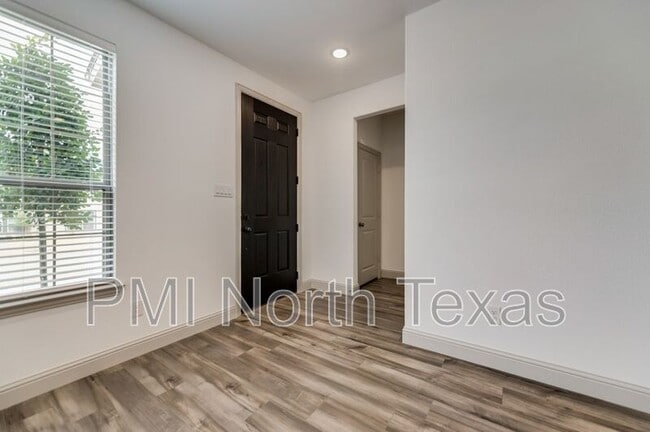 Photo - 7367 Panicum Dr