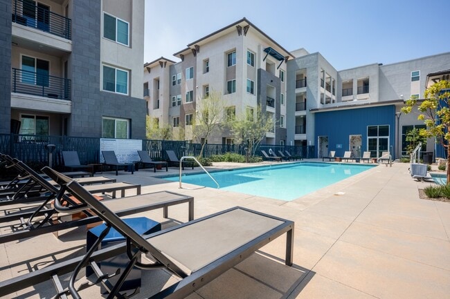 Photo - Array Vista Canyon