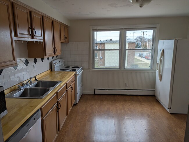 Photo - 29 Woodbine St Unit 12