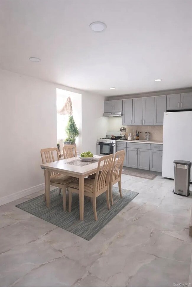 Photo - 49 Gladys St