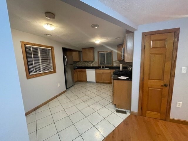 158 Bay State Rd