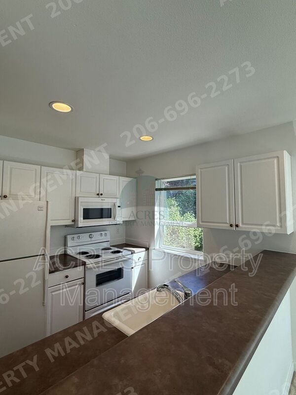 Photo - 524 6th Ave W Unit Apt 309
