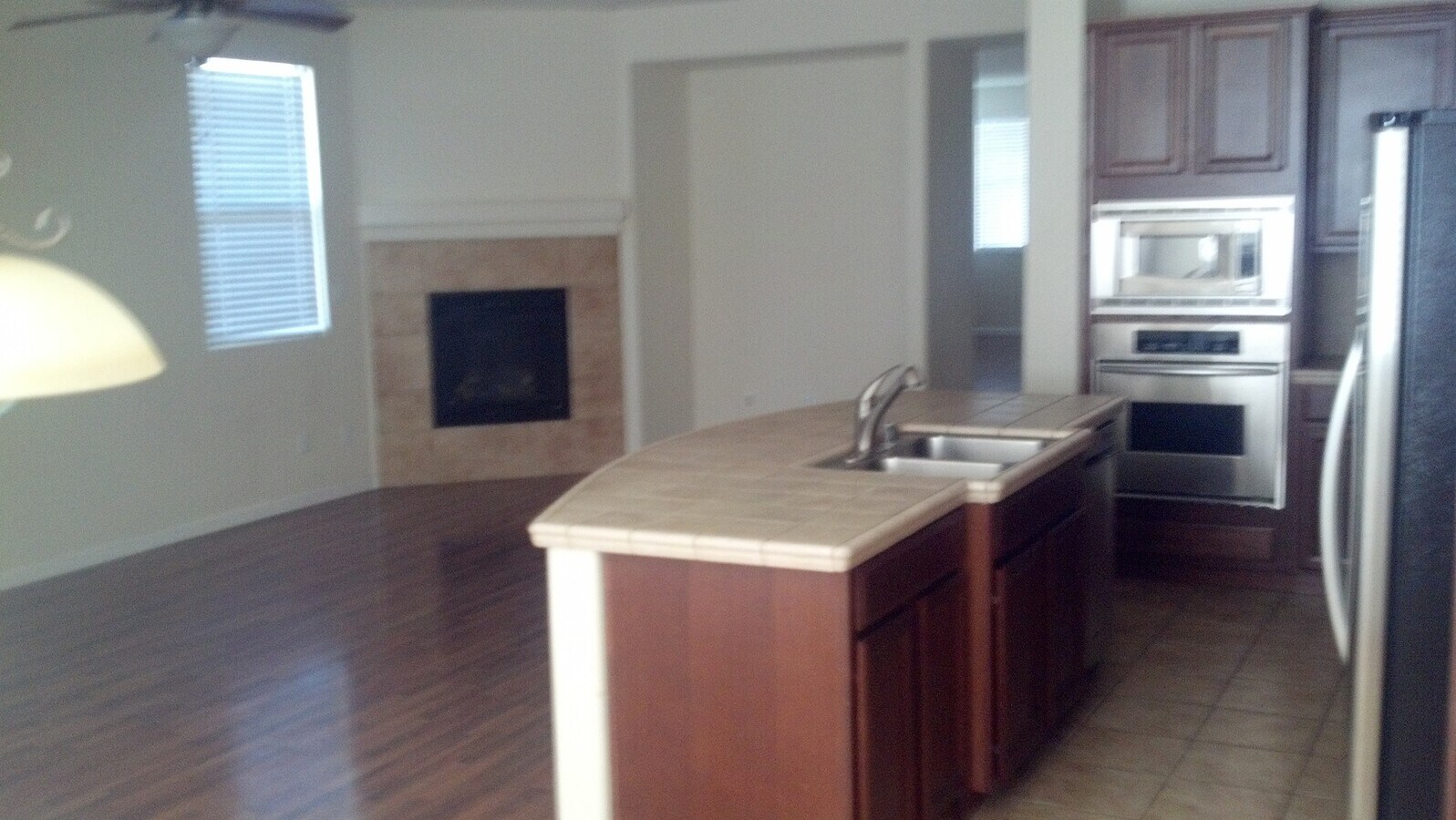 Photo - GREAT Elk Grove Home!  BEAUTIFUL Corner Lo...