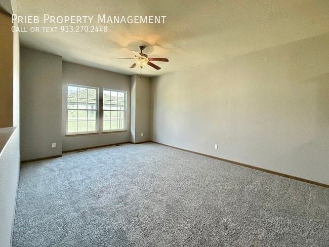 Photo - 805 S Woodson Ct