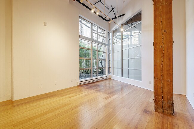 Photo - 461 2nd St Unit 133