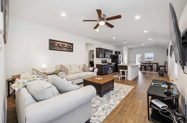 Photo - 16684 Lonely Pines Dr