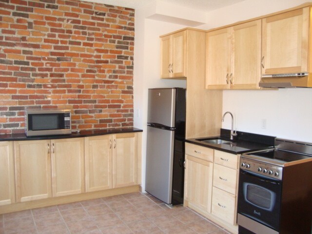 Photo - 32 Grove St Unidad 6