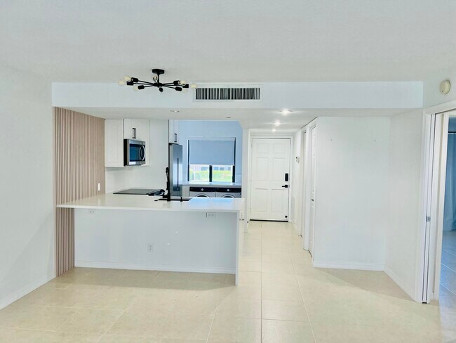 Building Photo - 4236 Deste Ct Unit 208 Rental