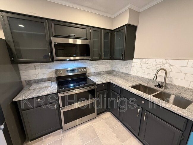 Photo - 146 Corwin Cir