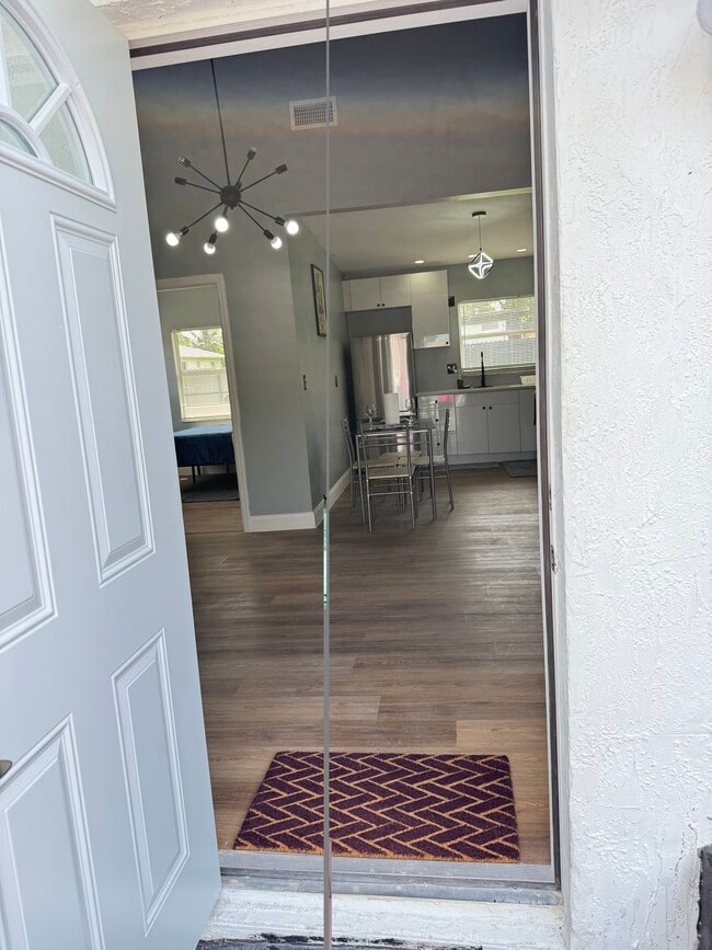 Photo - 414 N 60th Way Unidad 414 N 60th Way apt #2