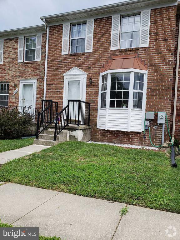 Building Photo - 923 Pentwood Ct Rental