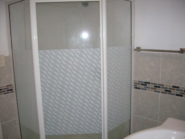 Bathroom shower