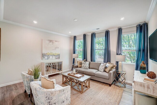 Photo - 4 Bedroom townhouse in Davidson