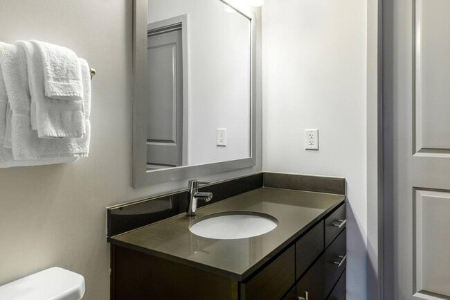 Photo - 1600 McGavock St Unit ID404229P