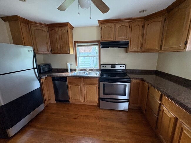 Photo - 377 Vine St