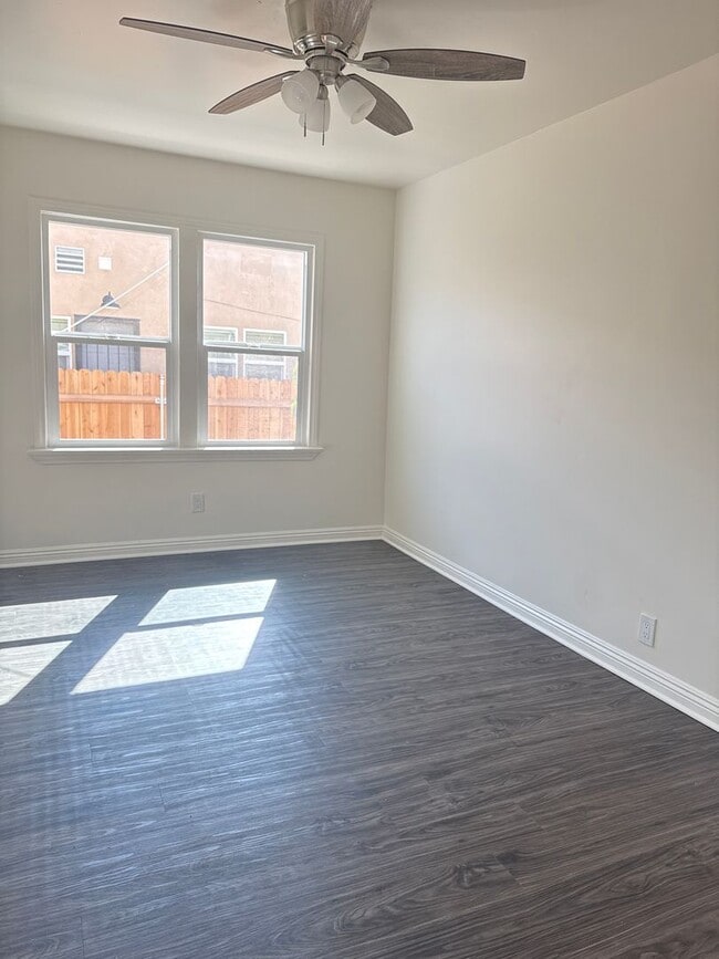 Photo - 783-789 W. 17th Street Unit 785