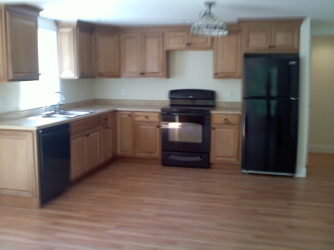 Kitchen - 1A Pleasant Ridge Rd Apartments Unit Lower Level