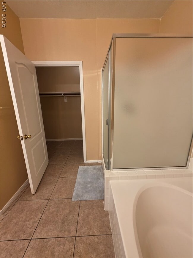904 Domnus Ln Unit 105