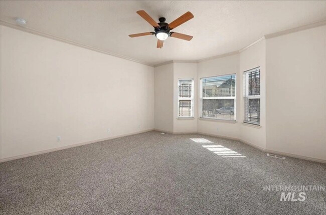 Photo - 850 W Heather Woods Dr