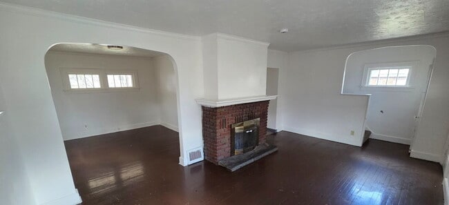 Photo - "Ready Now - 1368 Sq Ft of Comfort!"