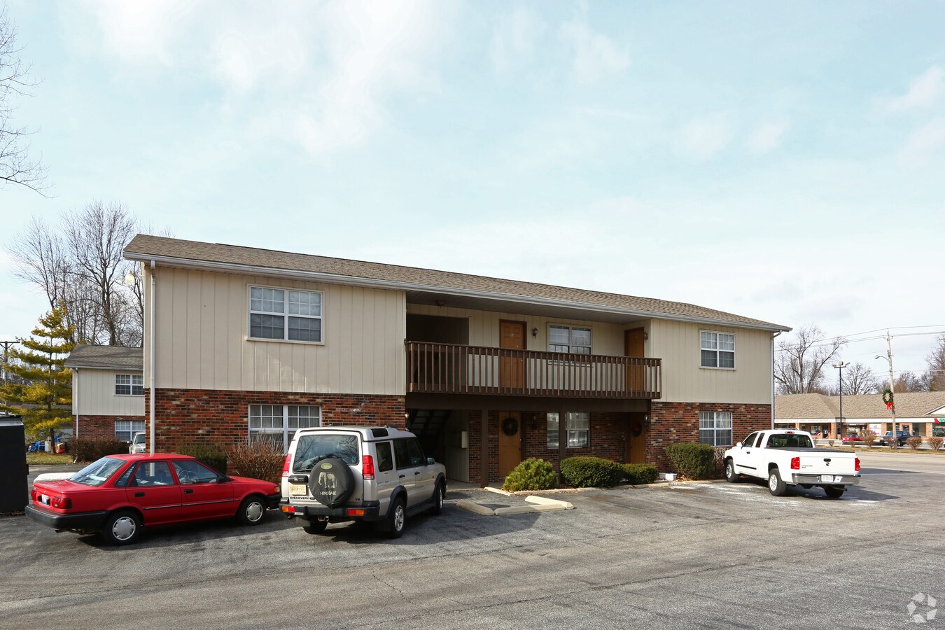 Photo - 818-874 Lincoln Hwy Apartments