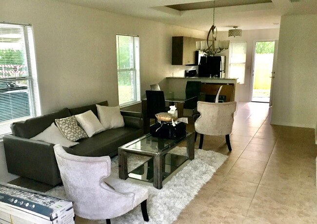 Photo - 2901 Linda Vista St Unit A