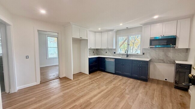 Photo - 225 Pleasant St Casa Adosada