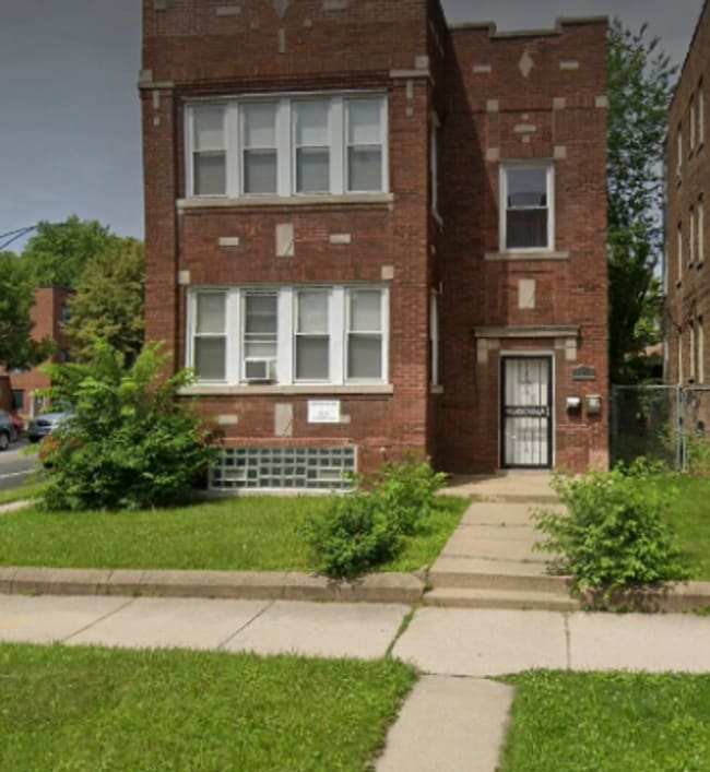 Photo - LANGLEY_8258 Unit 2