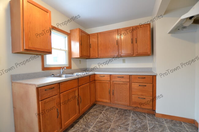 Photo - 211 Anderson Ave