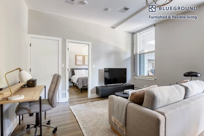 Photo - 5600 N Sheridan Rd Unidad SI FL1-ID1084