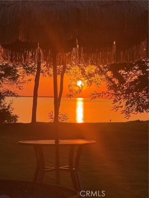 Photo - 26135 Victoria Blvd Unidad A