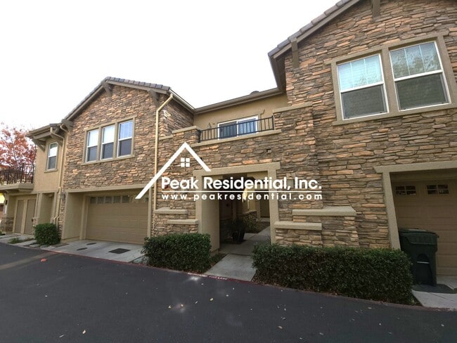 Building Photo - Nice 2bd/2ba North Natomas Condo with 2 Car Garage