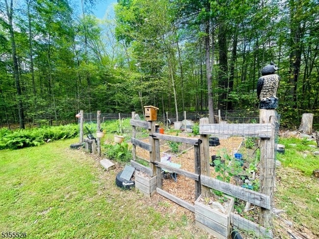 Photo - 101 Flatbrook Rd