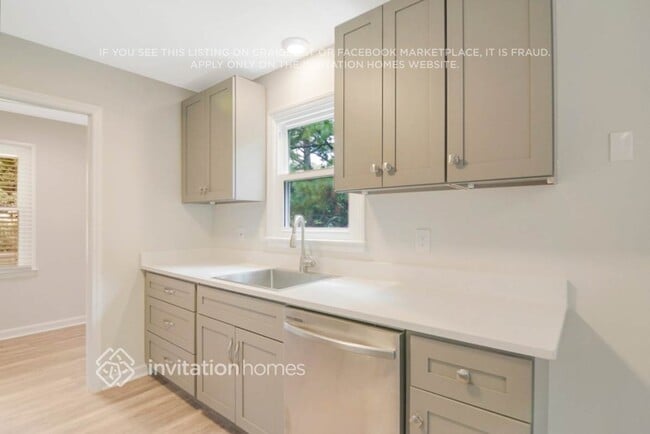 Photo - 2912 Buckboard Ln