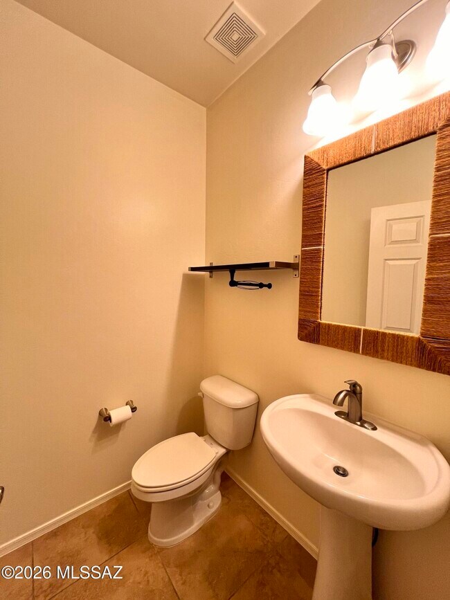 Photo - 12992 Westminster Dr