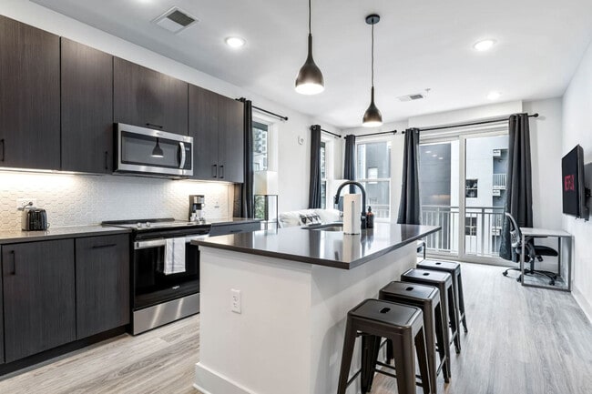 617 N 12th St Unit SI ID1312554P