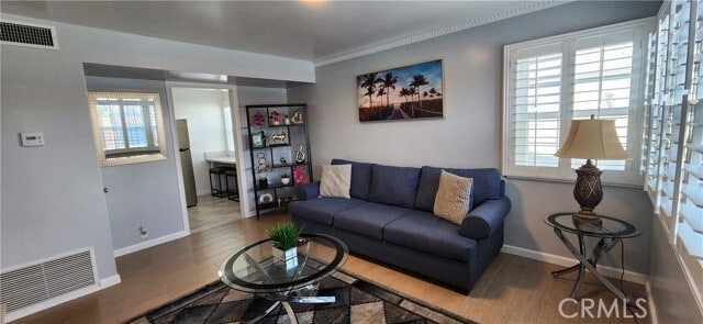 8701 S Van Ness Ave Unit A