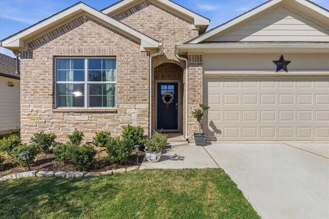 Photo - 112 Rainmaker Cv