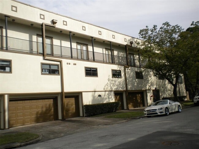 Photo - 1342 Rutland St Condo Unit 205