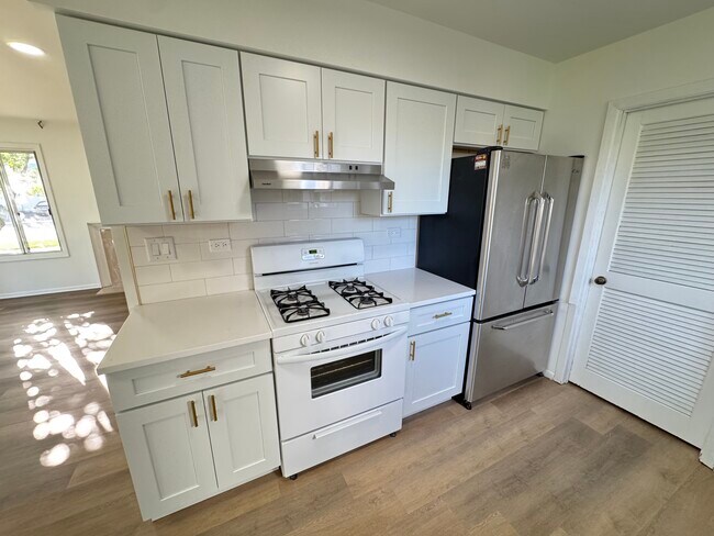 7917 Knottingham Cir Unit D